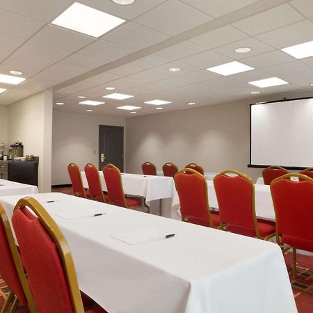 Country Inn & Suites By Radisson, Dfw Airport South, Tx アーヴィング エクステリア 写真