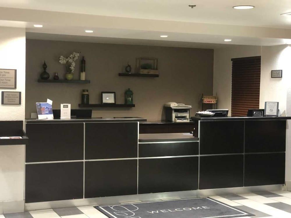 Country Inn & Suites By Radisson, Dfw Airport South, Tx アーヴィング エクステリア 写真