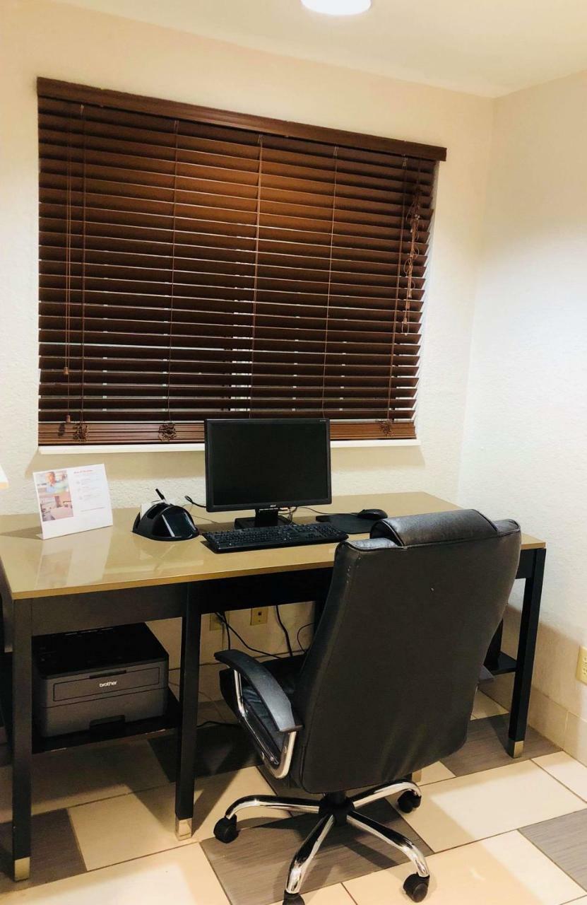 Country Inn & Suites By Radisson, Dfw Airport South, Tx アーヴィング エクステリア 写真