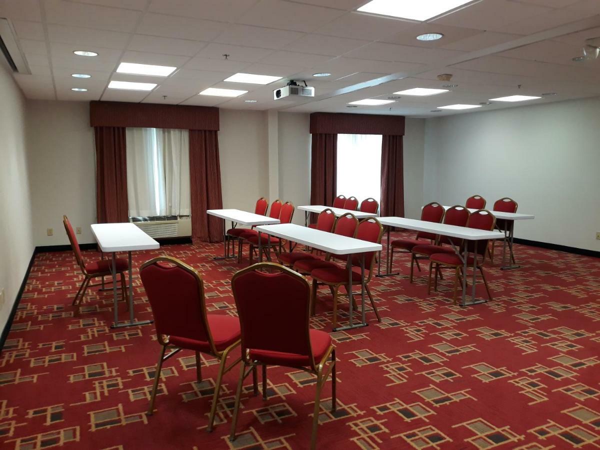 Country Inn & Suites By Radisson, Dfw Airport South, Tx アーヴィング エクステリア 写真